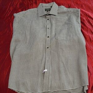 Men size 18 1/2 34/35, black/white pattern button down shirt.